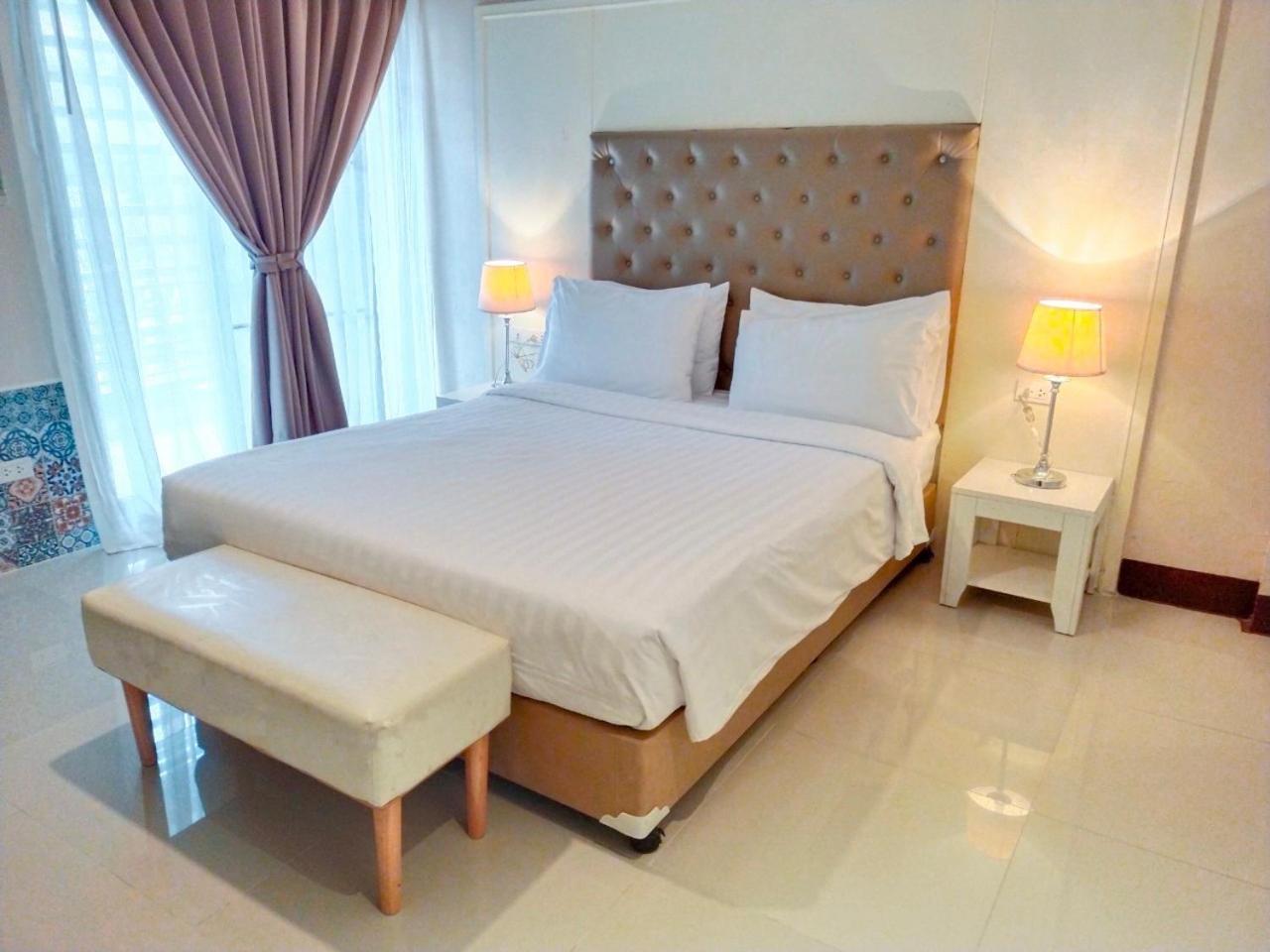โรงแรมอินจัน Inn-Chan Chanthaburi Exterior photo