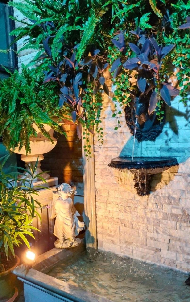 โรงแรมอินจัน Inn-Chan Chanthaburi Exterior photo